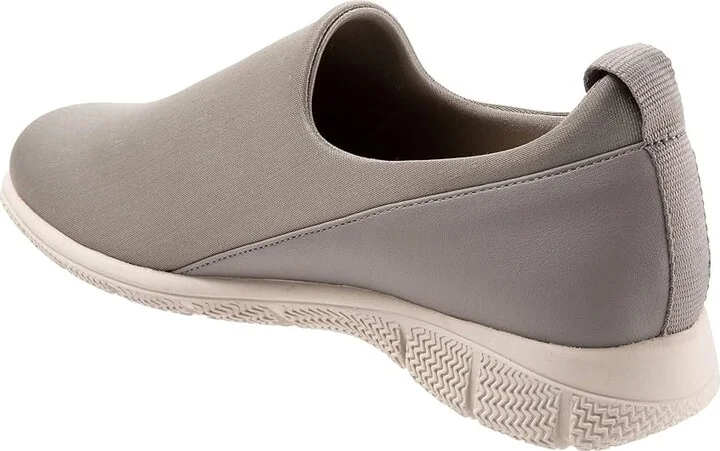 Trotters Ultima Women's Flat Shoes Sage : 10 N (AA), Textile - Image 4
