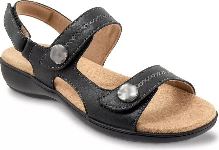 Trotters Wide Width Romi Sandal
