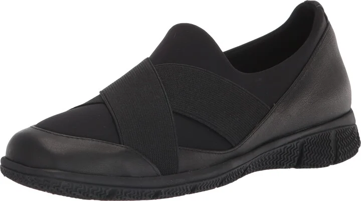 Trotters Women's Active/Sport Ballet Flat
