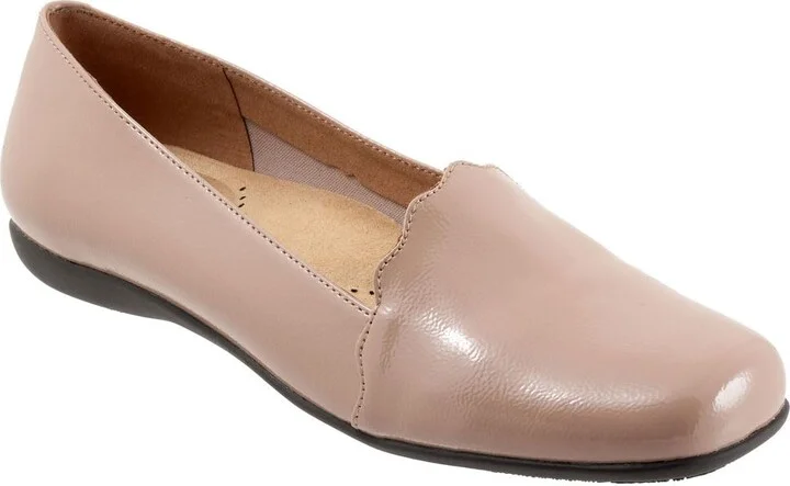 Trotters Women's Ballet Flat