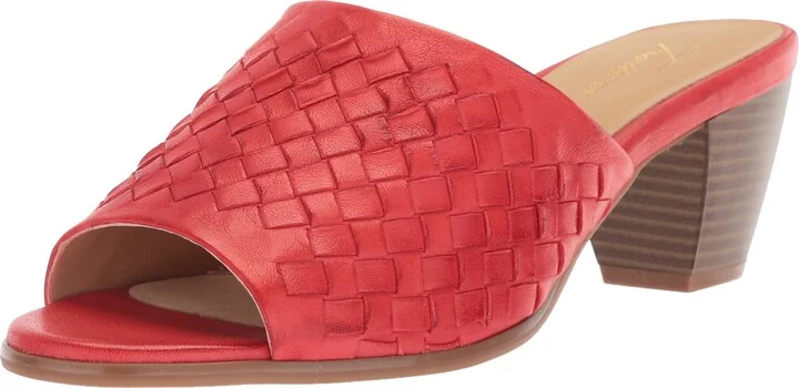 Trotters Women's Corsa Mule