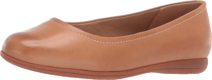Tan