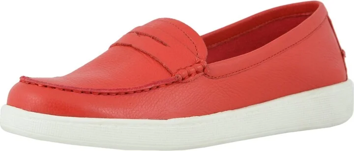 Trotters Women's Dina Loafer