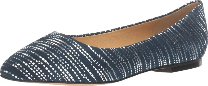 Trotters Women's Estee Ballet Flat