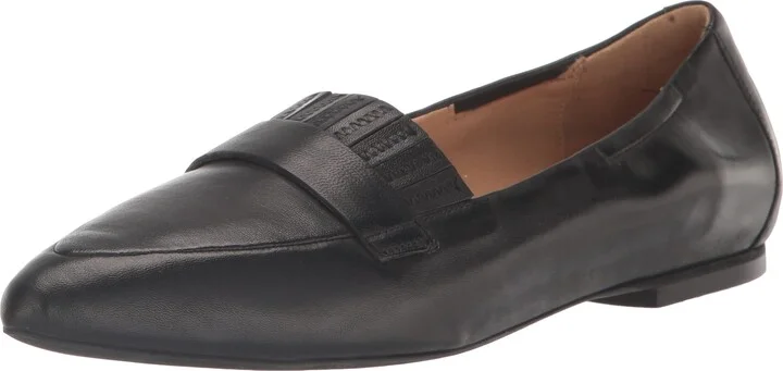 Trotters Women's Flat Loafer