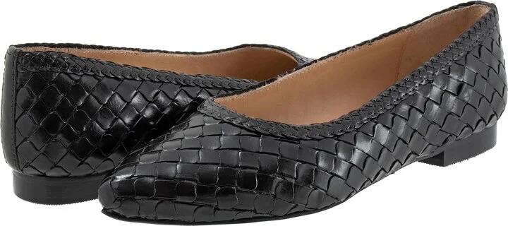 Trotters Women's Flat Loafer