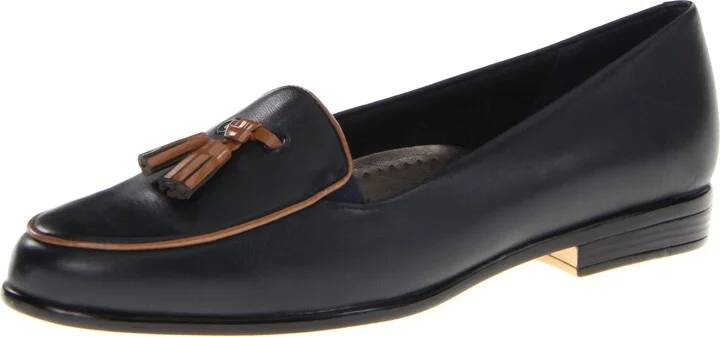 Navy/Tan