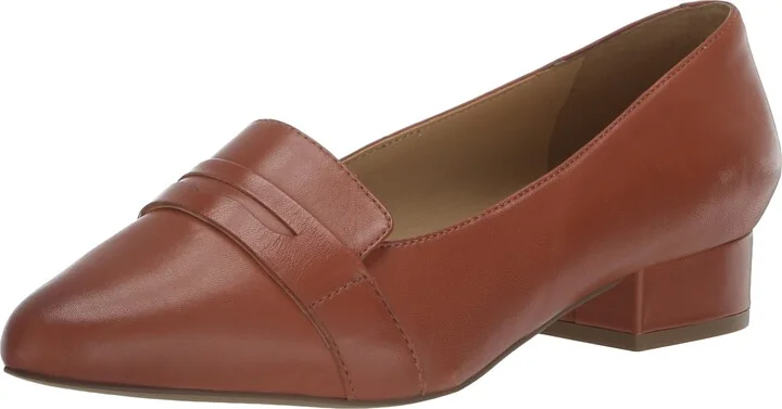 Trotters Women's Loafer/Slipon Ballet Flat