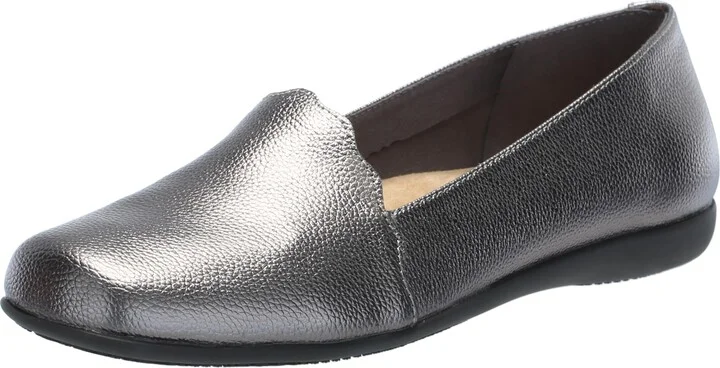 Trotters Women's Loafer/Slipon Ballet Flat