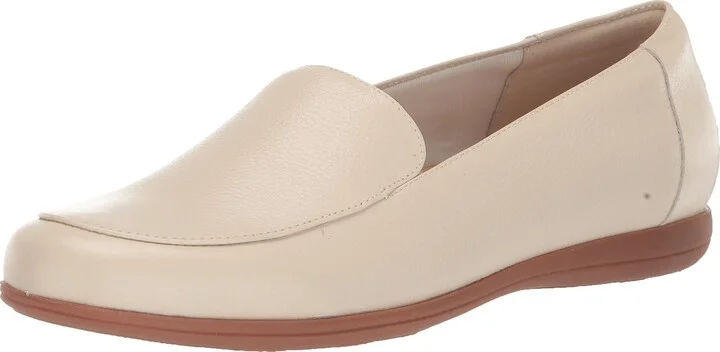 Trotters Women's Loafer/Slipon