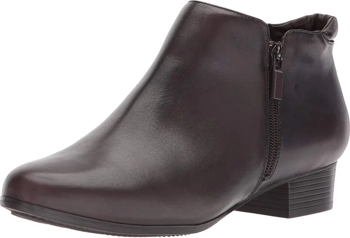 Trotters Women's Major Ankle Bootie