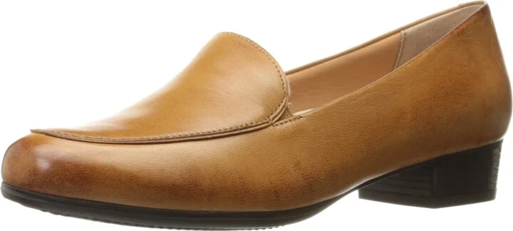 Tan