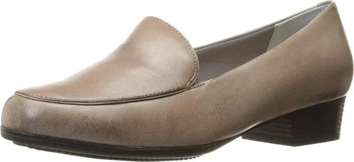 Trotters Women's Monarch Slip-On Loafer