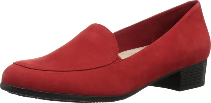 Trotters Women's Monarch Slip-On Loafer