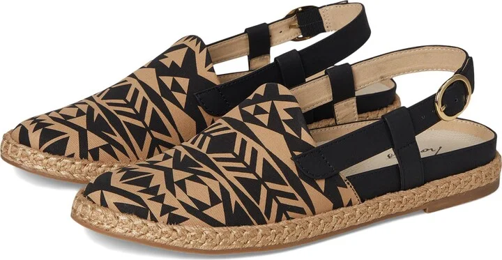 Trotters Women's Paisley Loafer Flat