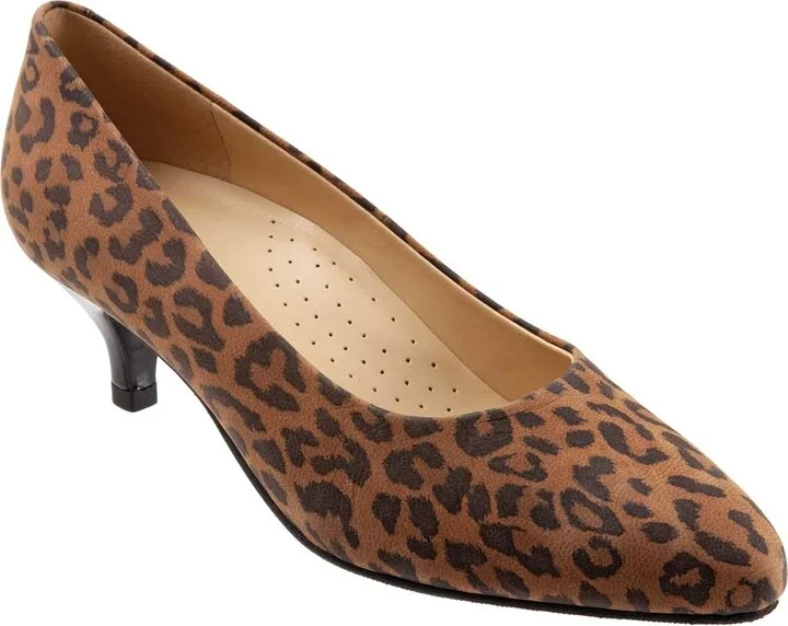 Trotters Women's Pump Loafer