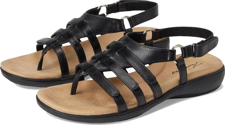 Trotters Women's Ria Flat Sandal