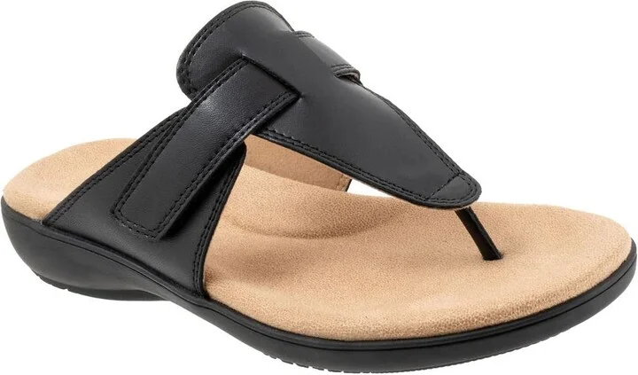Trotters Women's Robin Ballet Flat