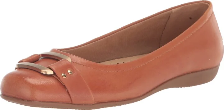 Trotters Women's Sizzle Signature Ballet Flat