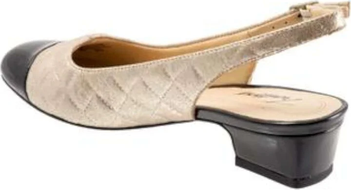 Trotters Women's Slingback Ballet Flat