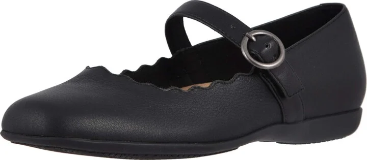 Trotters womens Sugar Mary Jane Flat