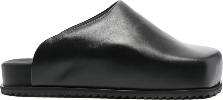 Truck leather slippers