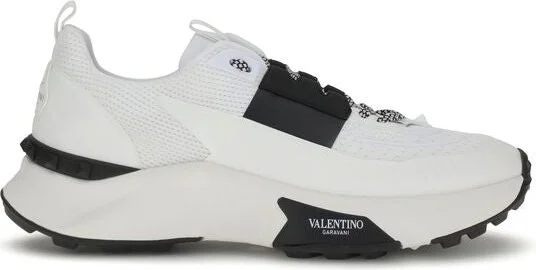 True Act Men's Sneakers