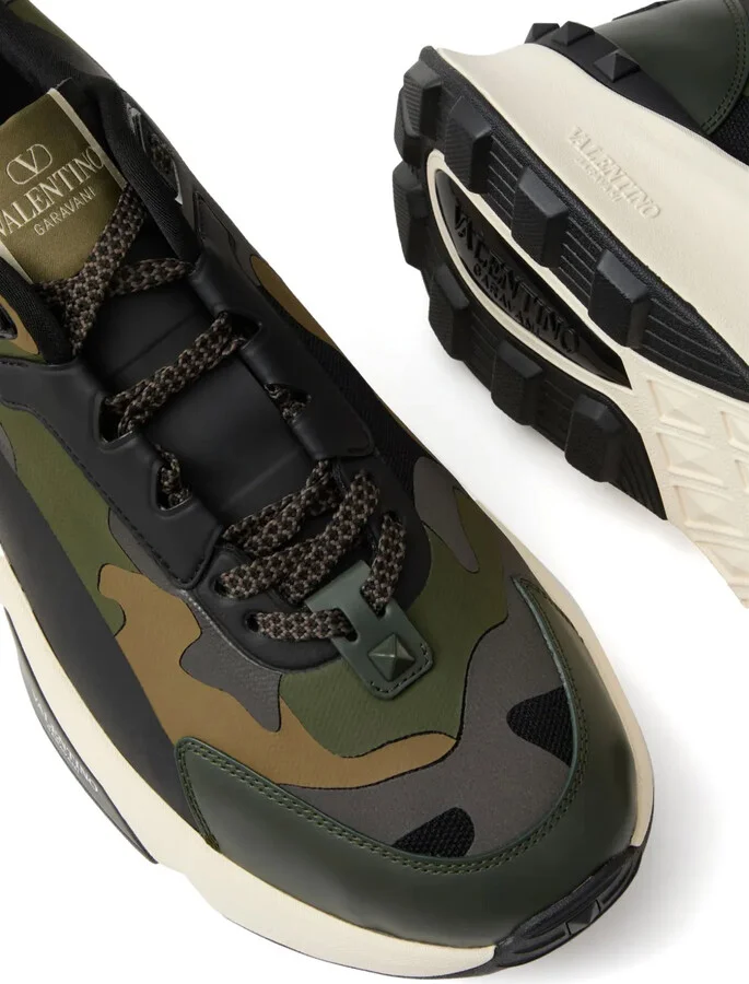True Act sneakers - Image 5