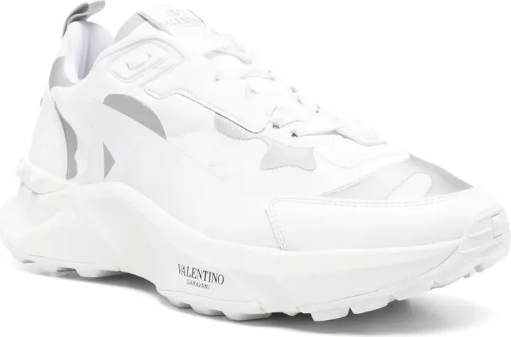 True Act sneakers - Image 2