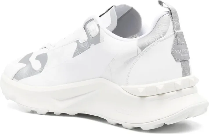 True Act sneakers - Image 3