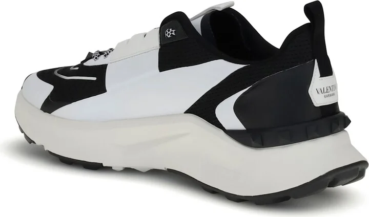 True Act Sneakers - Image 3