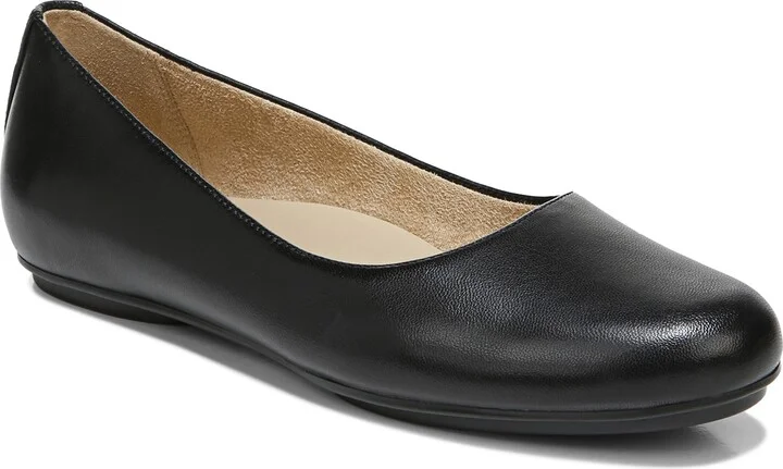 True Colors Maxwell Flat