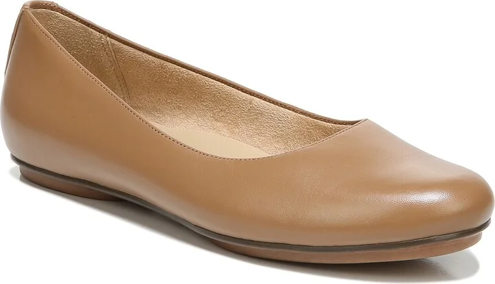 True Colors Maxwell Flat