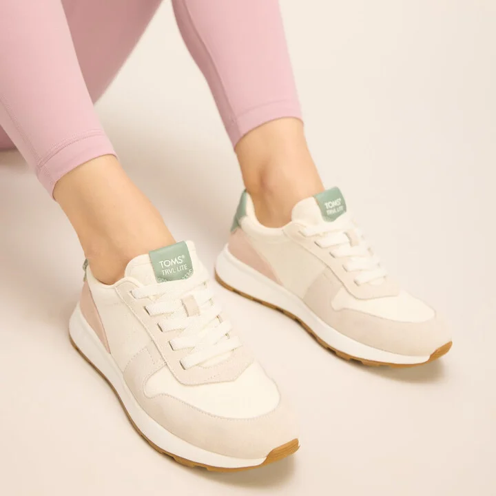 TRVL LITE Retro Runner Vintage Twill Water Repellant Sneaker - Image 3