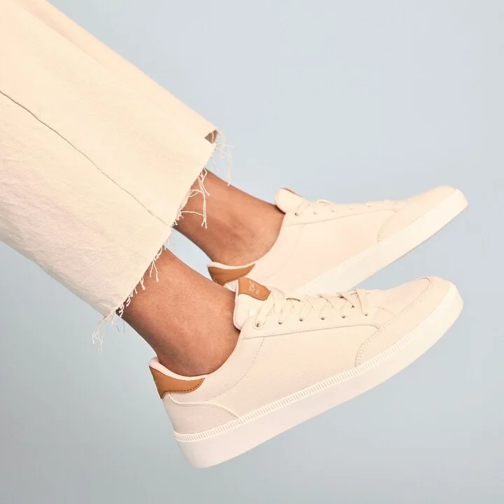 TRVL LITE Rio Beige Vintage Twill Sneaker