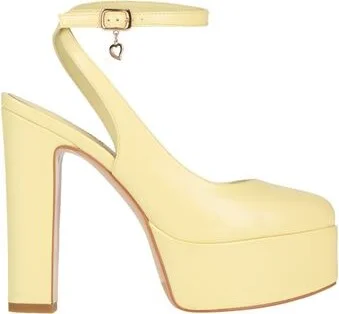 Pastel yellow