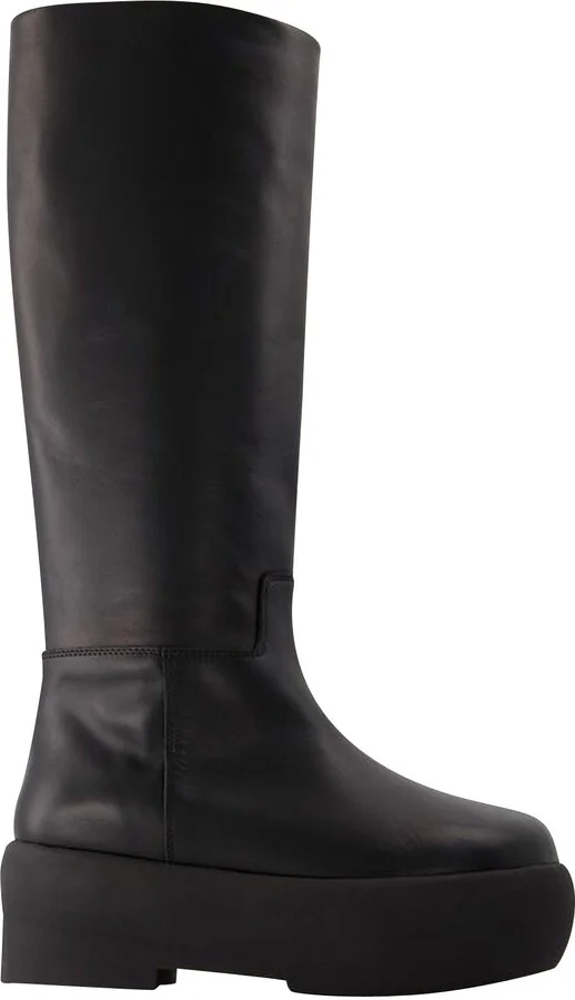 Tubular Boots in Black Leather
