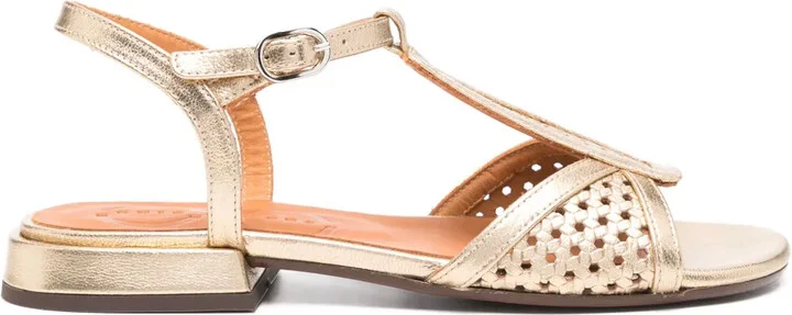 Tuchill sandals