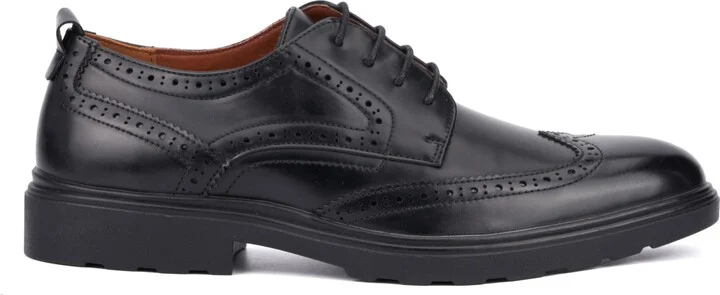 Tucker Wingtip Sneaker - Image 4