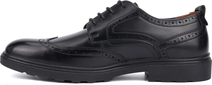 Tucker Wingtip Sneaker - Image 9