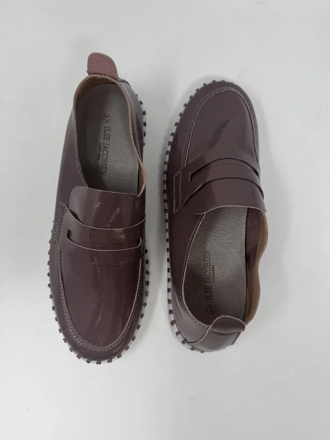 Tulip Loafer In 547 Deep Mauve