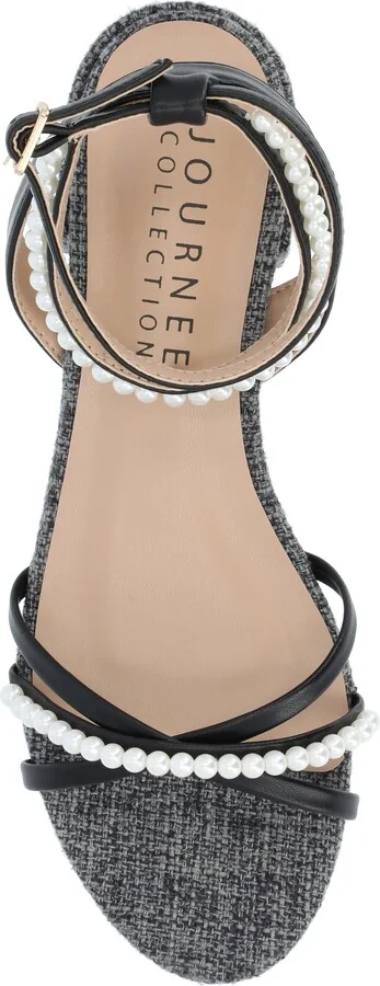 Tulsi Pearly Beaded Sandal - Image 5