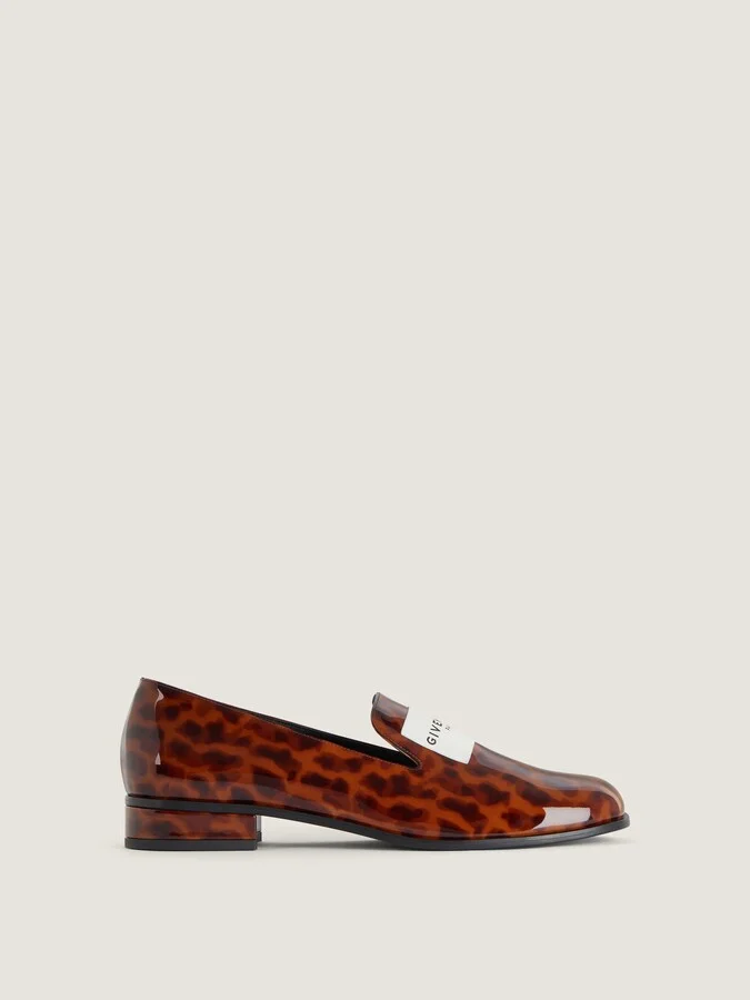 dark brown/black
