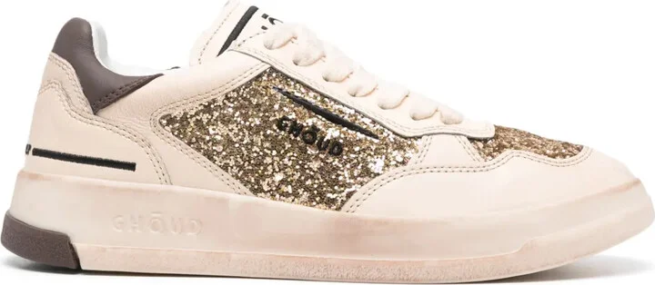 Tweener sneakers