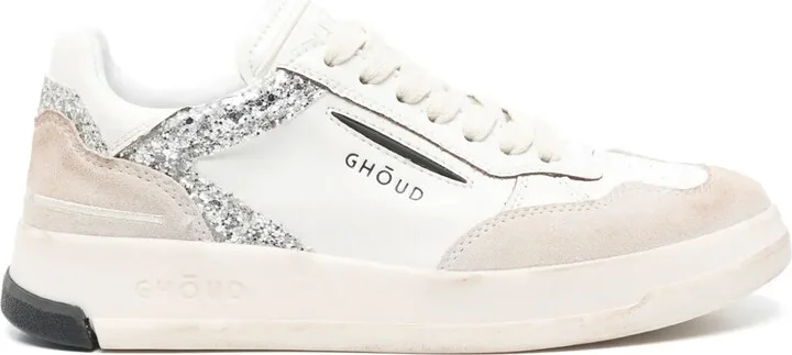 Tweener sneakers