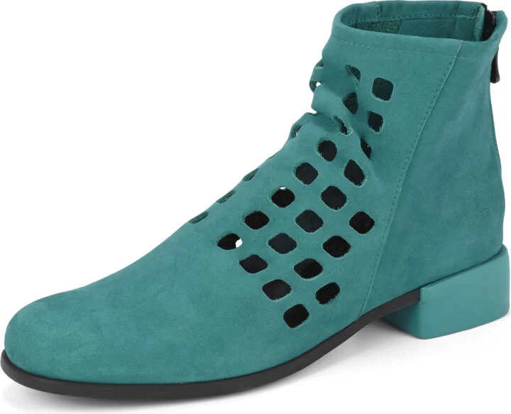 Twilly Boots