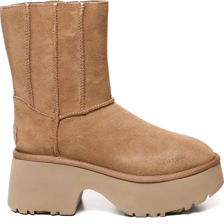 Twin Seam New Heights Boots In Suede