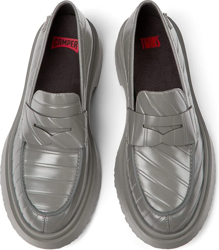 Twins Mismatched Loafers - Image 9