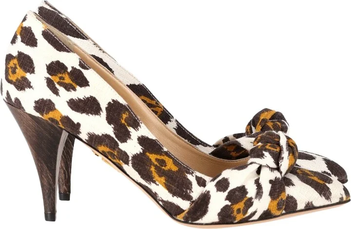 Twist Knot Pumps in Animal Print Canvas