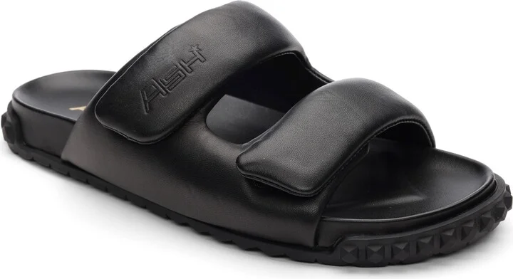 Twist Sandal